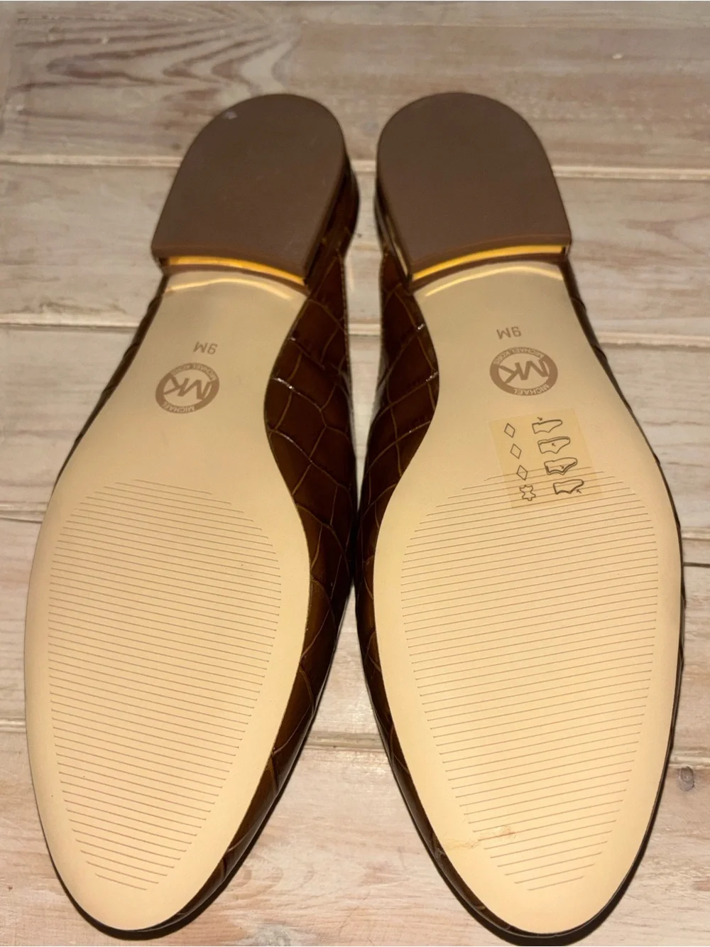 Michael Kors Natasha Embossed Leather Mules Slide On Clogs Luggage Brown size 9